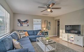 Clearwater Seaside Bungalow Patio And Grill!